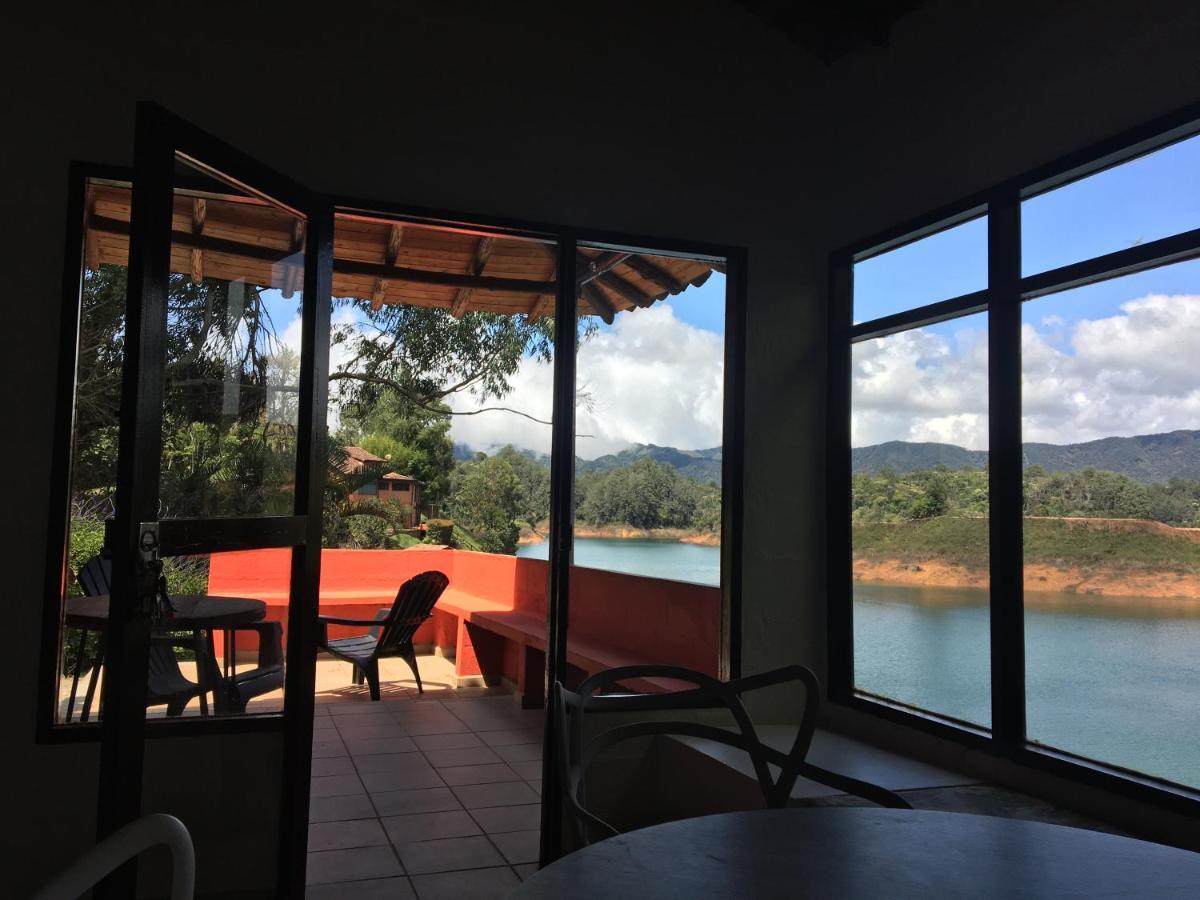 Ecolodge Bahia Del Penon Guatapé エクステリア 写真