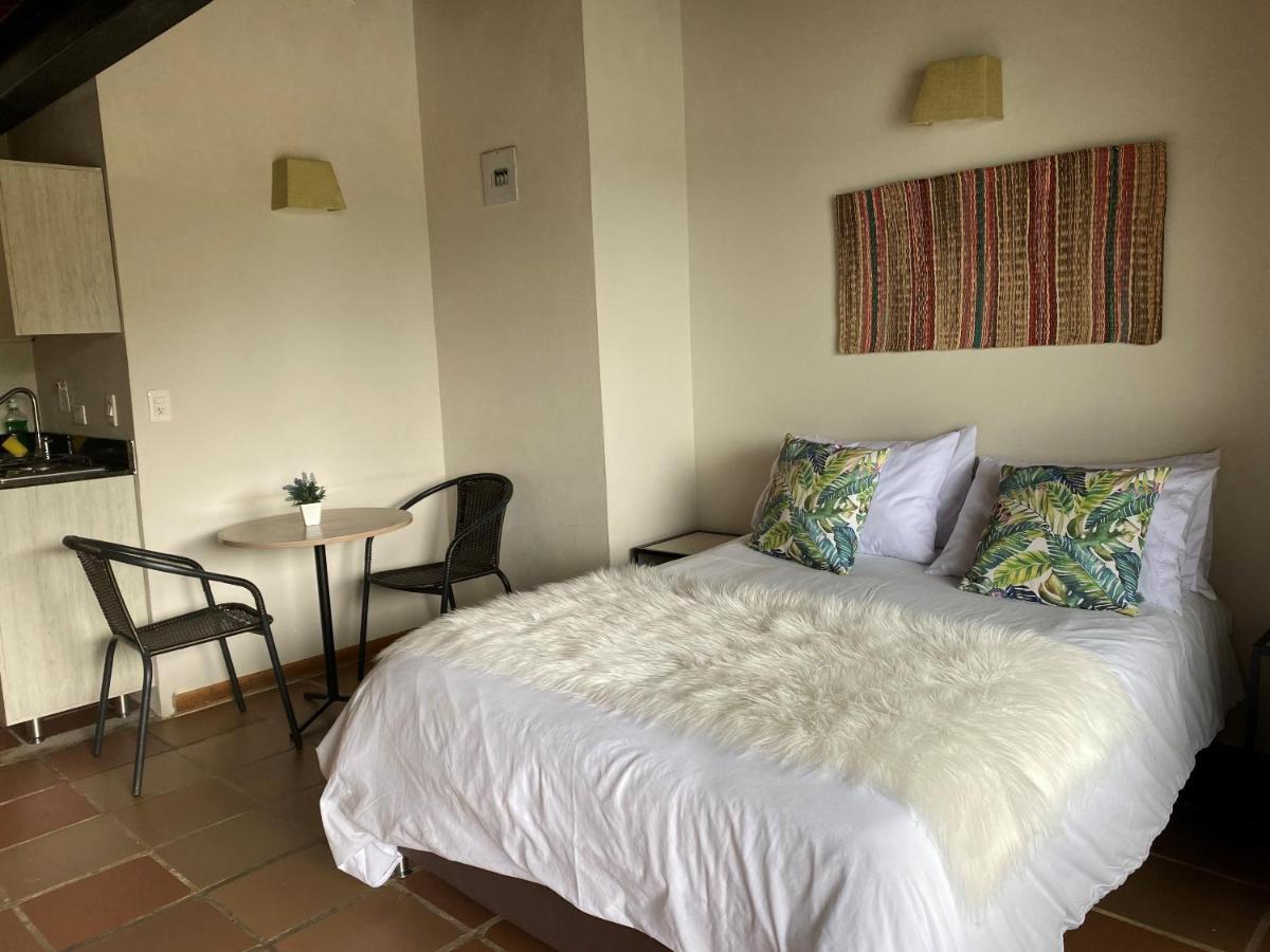 Ecolodge Bahia Del Penon Guatapé エクステリア 写真
