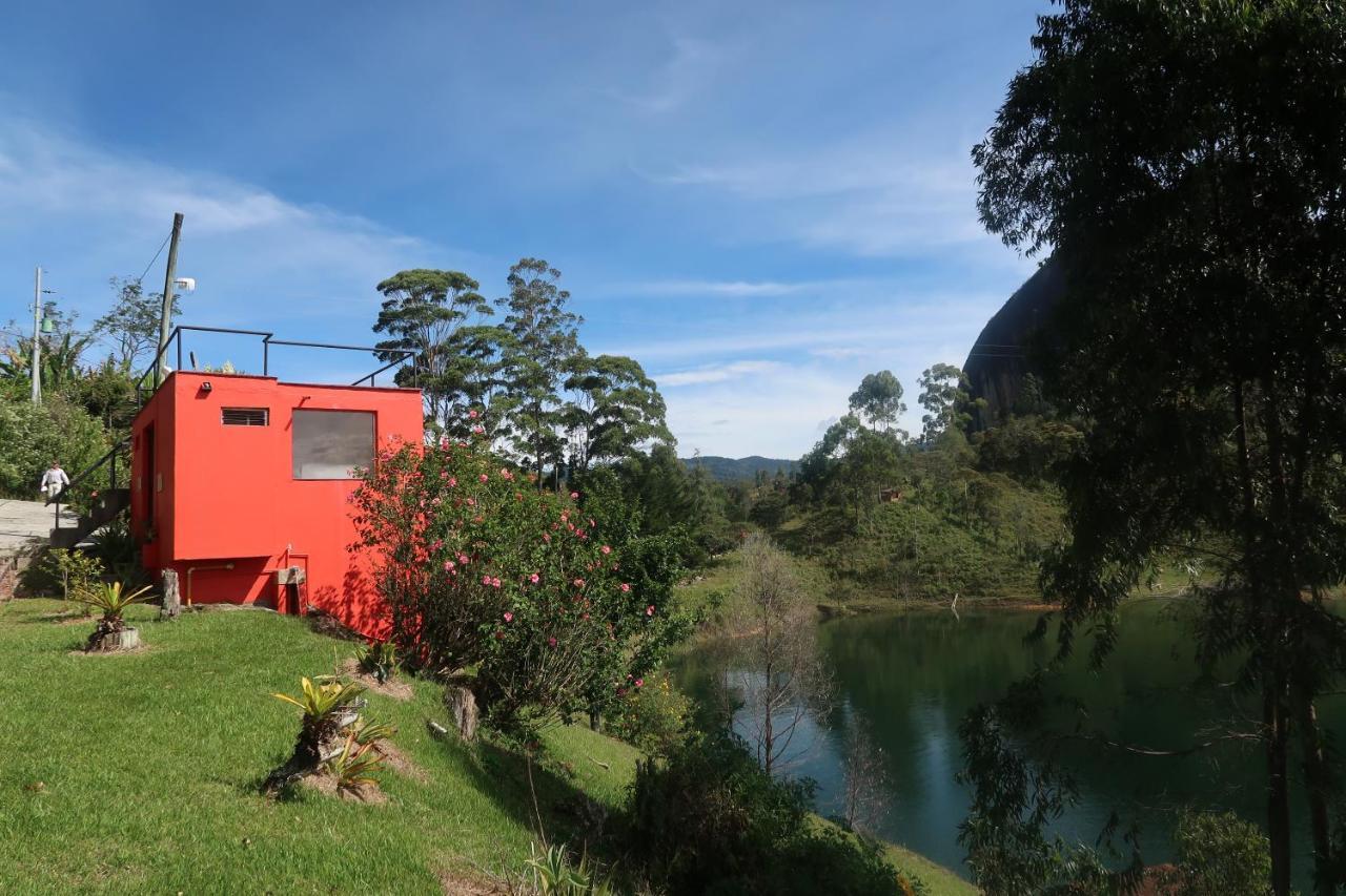 Ecolodge Bahia Del Penon Guatapé エクステリア 写真