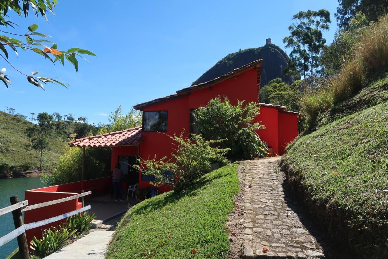 Ecolodge Bahia Del Penon Guatapé エクステリア 写真