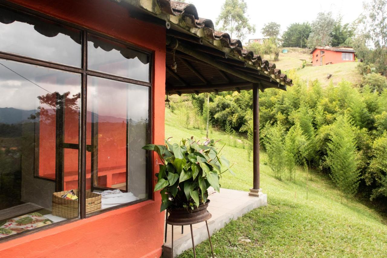 Ecolodge Bahia Del Penon Guatapé エクステリア 写真